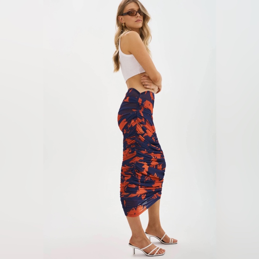 Lamarque Pace Long Mesh Skirt size xs - Picture 4 of 6